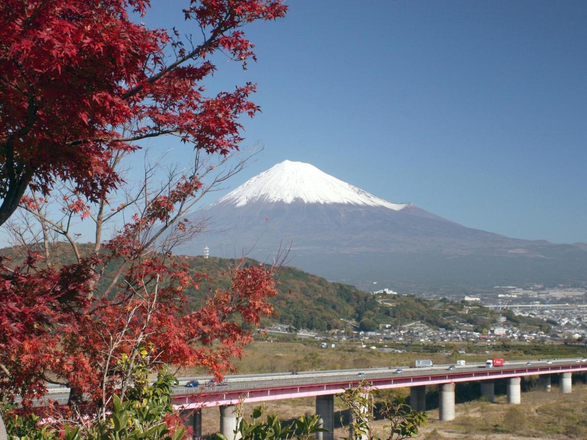 Fuji-Shi Business Hotel Furuiya Ryokan Fudżi Zewnętrze zdjęcie